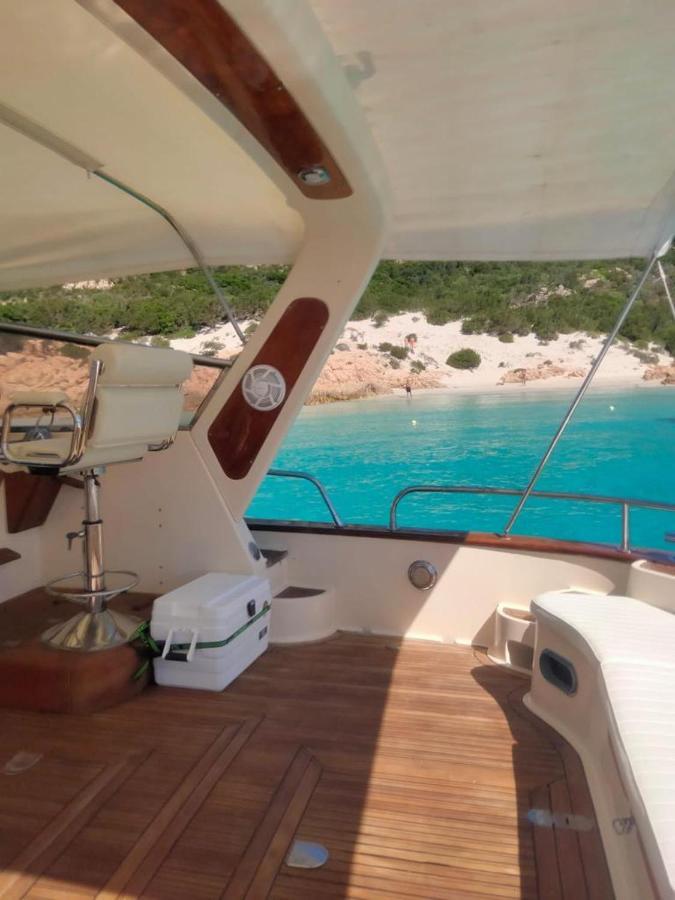 Night On Board Hotell La Maddalena  Exteriör bild